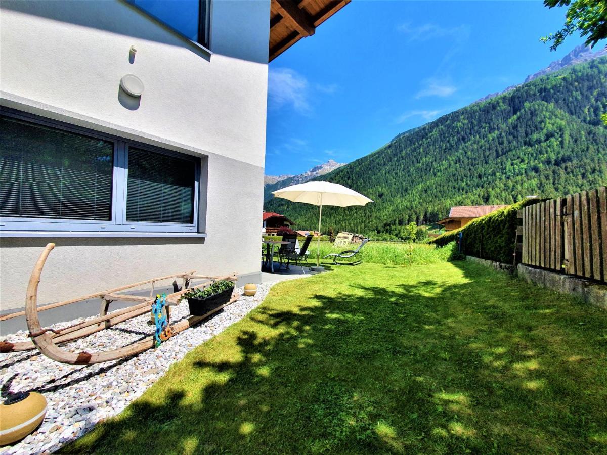Apartment Stubai Нойштіфт-ім-Штубайталь Екстер'єр фото
